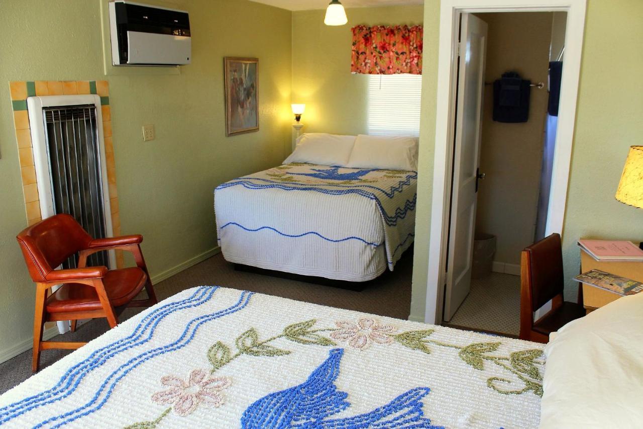 Blue Swallow Motel トゥクムカリ エクステリア 写真