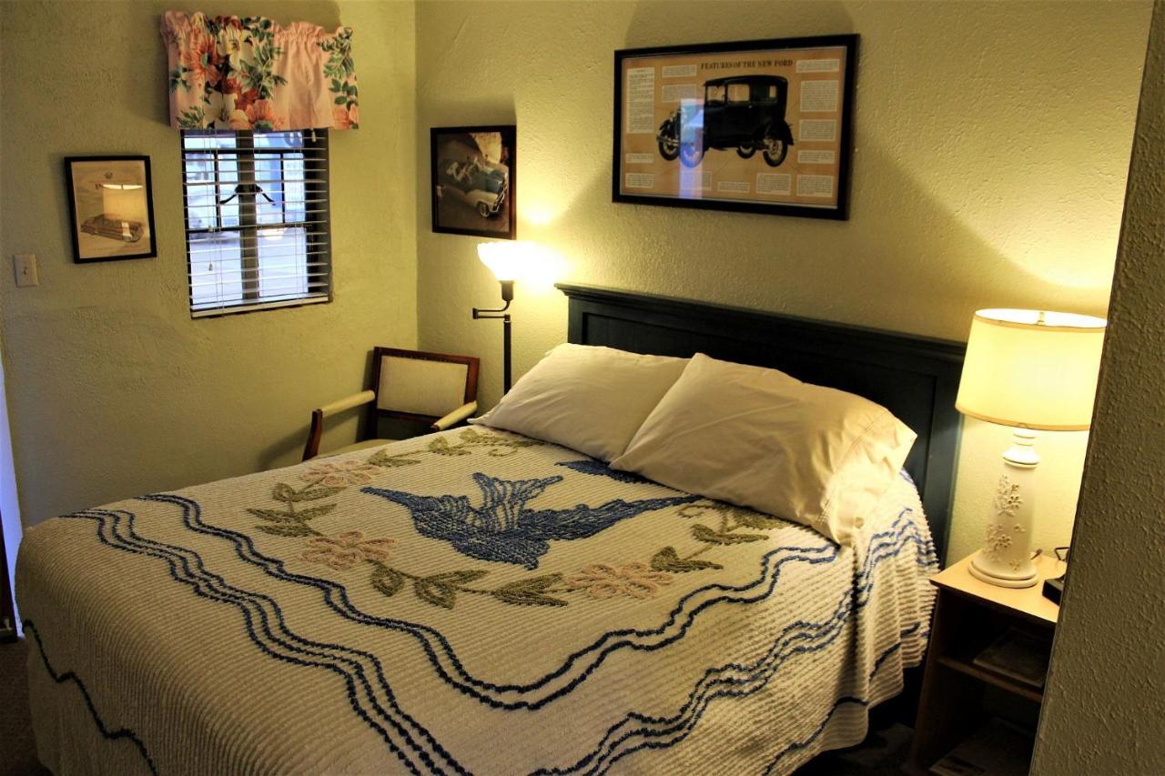 Blue Swallow Motel トゥクムカリ エクステリア 写真