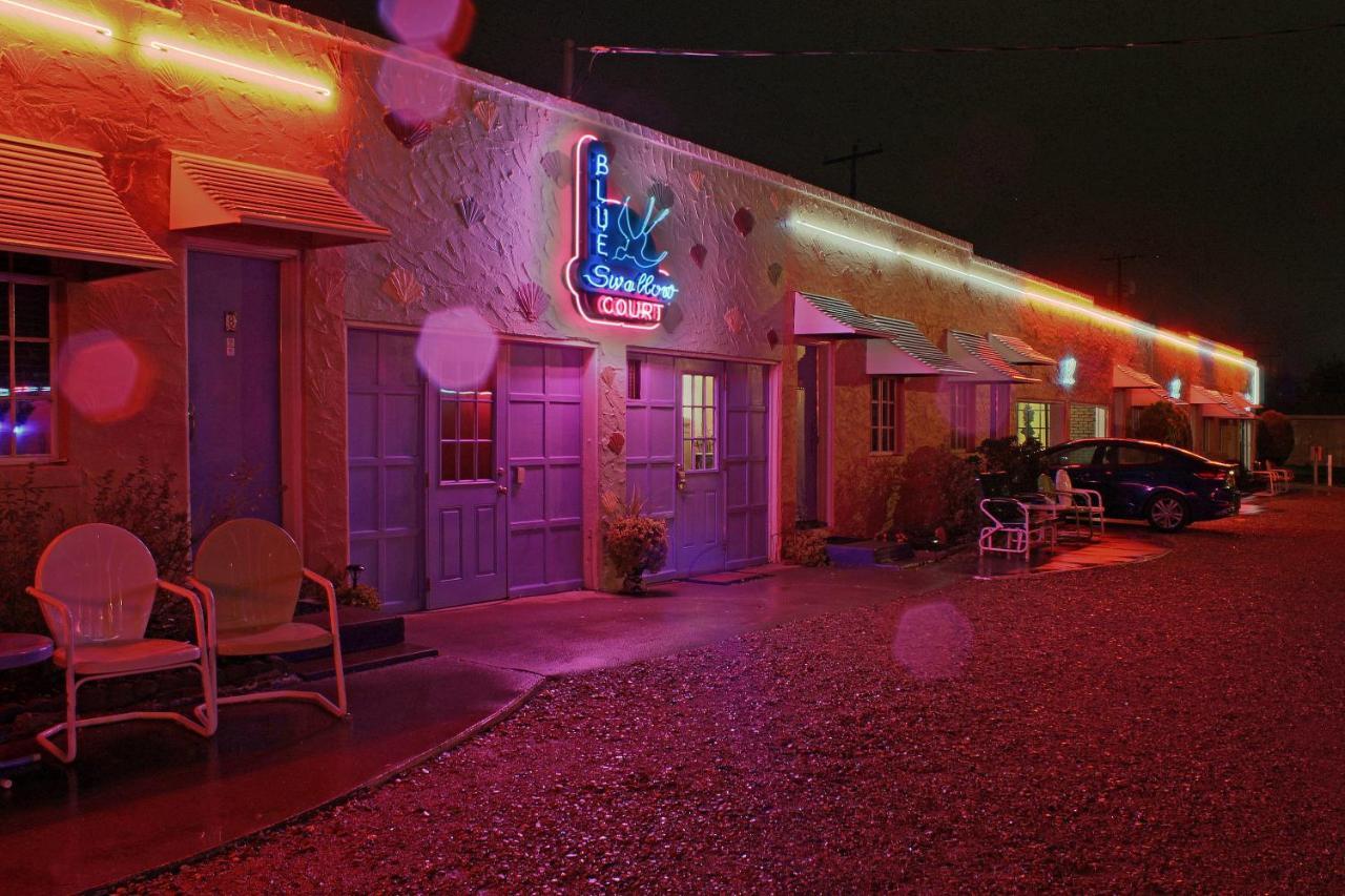 Blue Swallow Motel トゥクムカリ エクステリア 写真